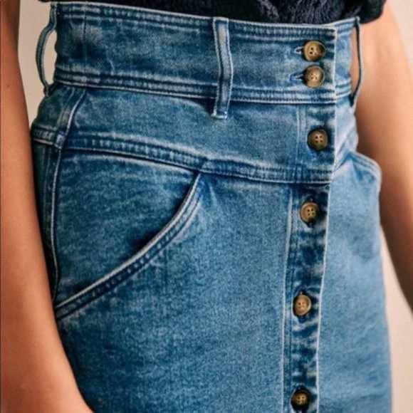 Sezane Jona Skirt in Light Blue Denim - Picture 4 of 16